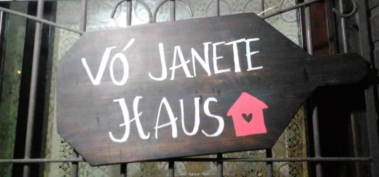 Vo Janete Haus Apartment Gramado Exterior photo